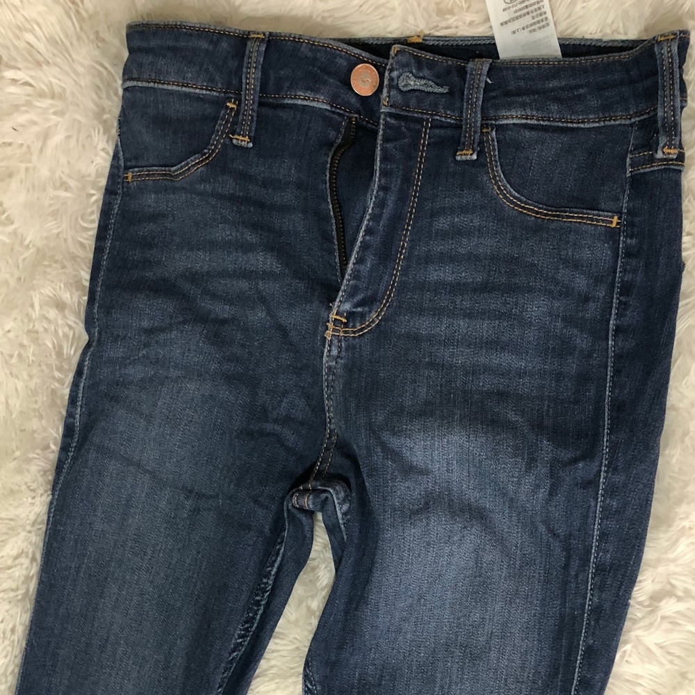 Hollister Non-Distressed Highrise Jean Legging